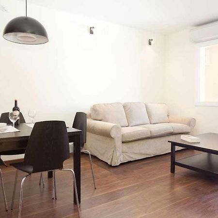 Apart céntrico con terraza en Gracia Barcelona Exterior foto