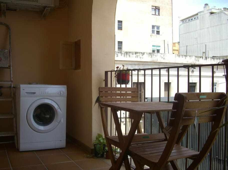 Apart céntrico con terraza en Gracia Barcelona Exterior foto